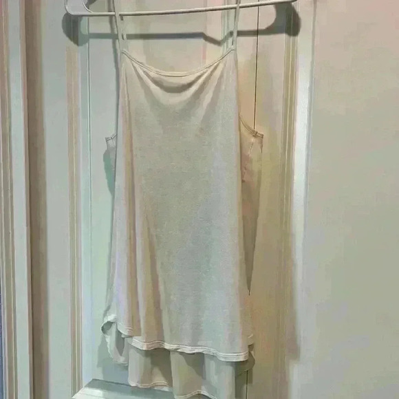 Loft sleeveless top - Picture 3 of 3